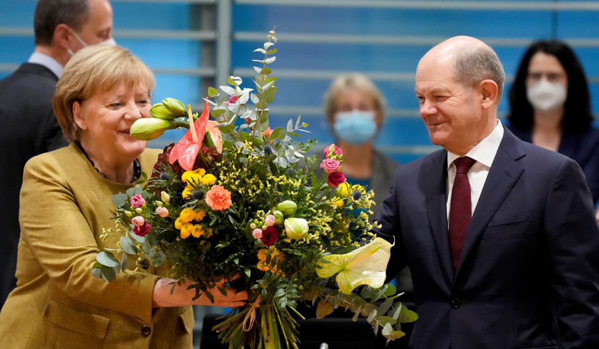 German Chancellor Angela Merkel bids farewell to her colleagues 